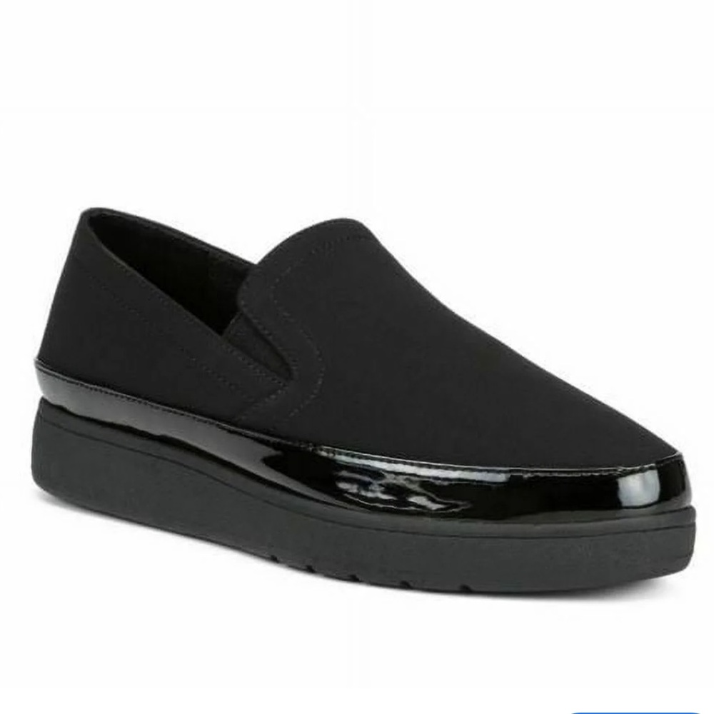 EUC Donald Pliner Stretch Slip on Platforms (size 9)